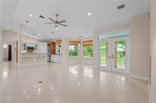 Naples, FL 34110,200 Fairway CIR