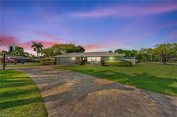 Fort Myers, FL 33919,5650 Sonnen CT