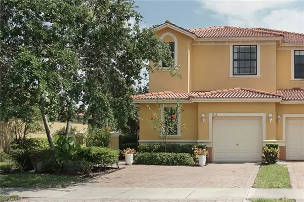 7368 Bristol CIR,  Naples,  FL 34120