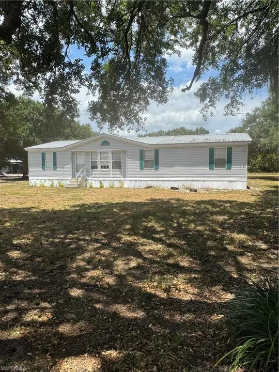 Clewiston, FL 33440,143 Oak DR