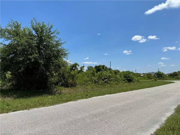 Lehigh Acres, FL 33974,370 Portal AVE