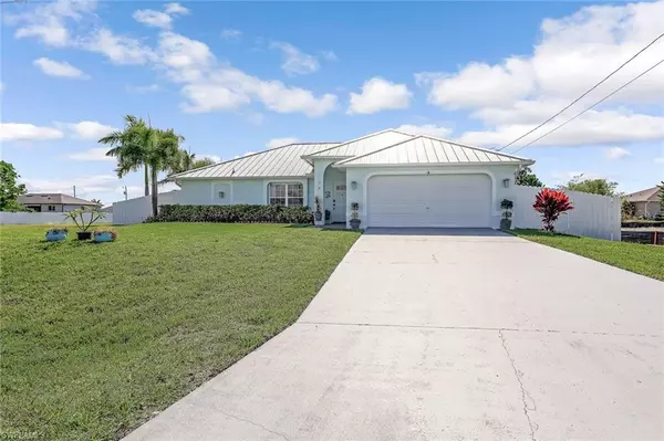 28 SW 21st AVE, Cape Coral, FL 33991