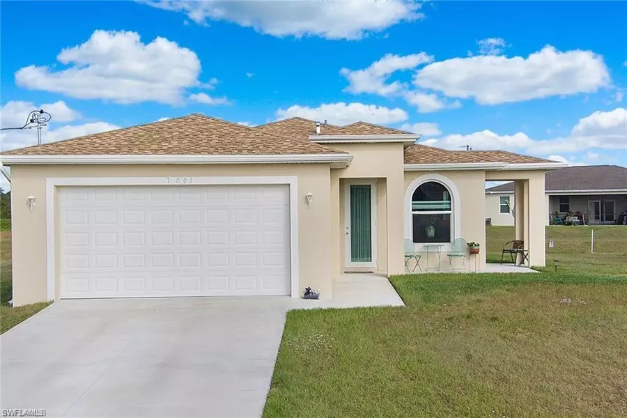 7001 Calder CIR, Labelle, FL 33935