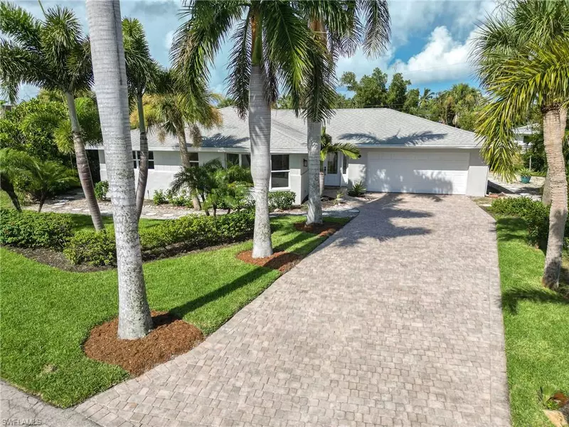 547 Chert CT, Sanibel, FL 33957