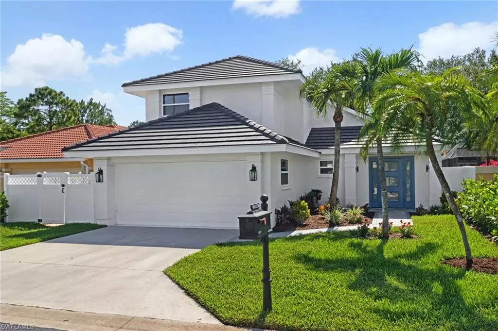 Naples, FL 34104,5054 Eclipse CT