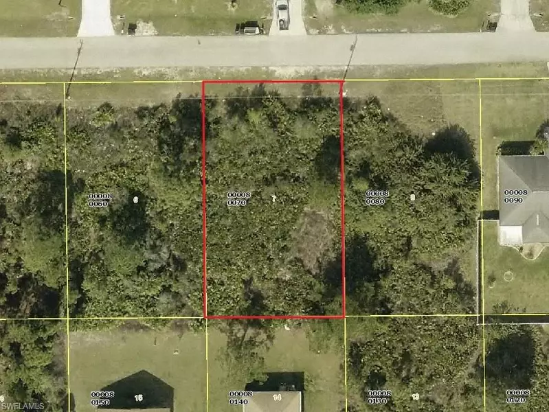 2907 31st ST W, Lehigh Acres, FL 33971