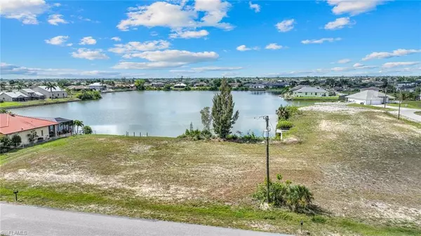 Cape Coral, FL 33909,306 NE 19th ST