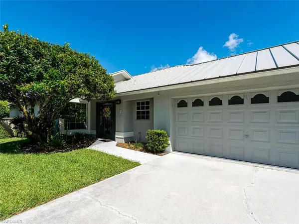 Naples, FL 34119,11049 Longshore WAY W