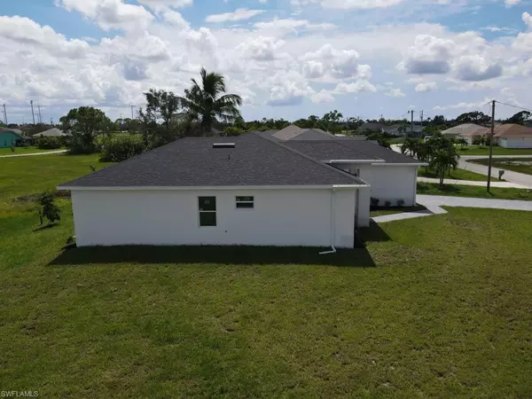 Cape Coral, FL 33993,1808 NW 12th ST