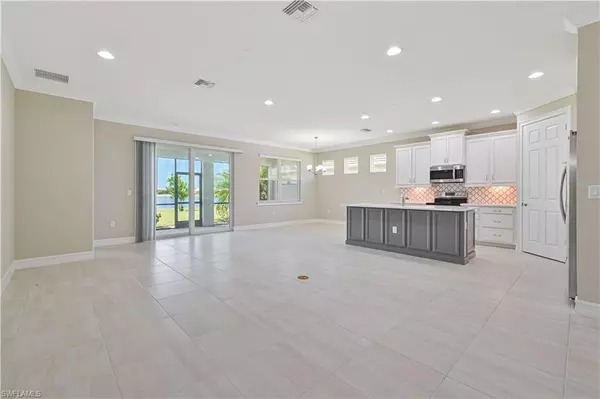 Naples, FL 34114,14704 Kelson CIR