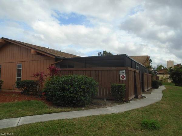 17330 Timber Oak LN,  Fort Myers,  FL 33908