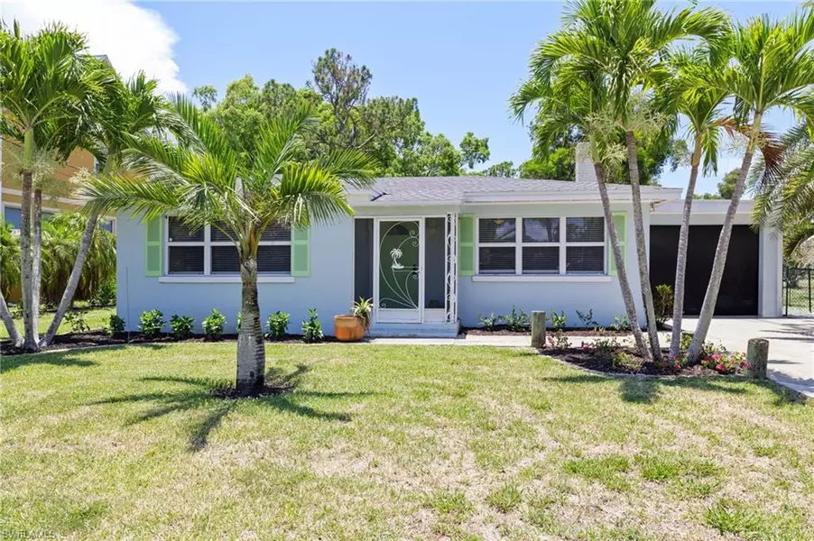 4021 Tarpon AVE, Bonita Springs, FL 34134