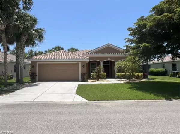 Fort Myers, FL 33908,4424 Broadleaf CIR