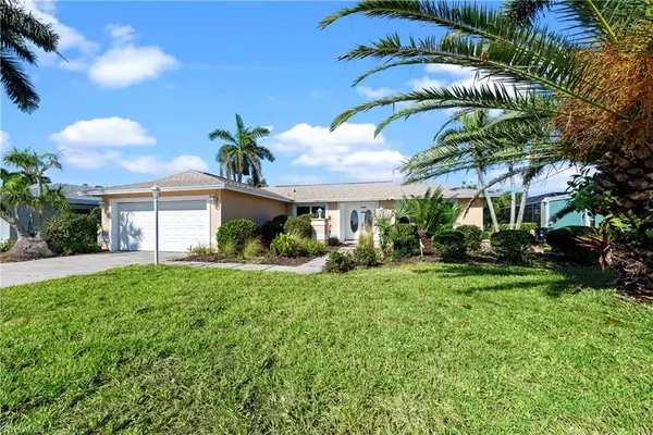 Fort Myers Beach, FL 33931,16 Bayview BLVD