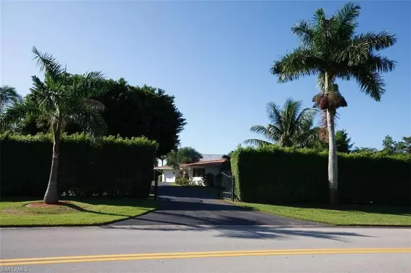 Naples, FL 34102,460 Orchid DR