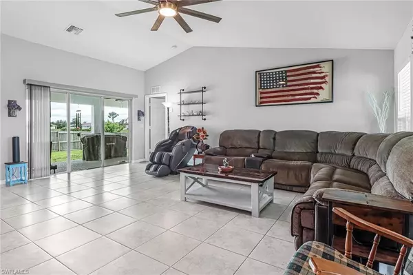 Cape Coral, FL 33993,1204 NW 14th ST