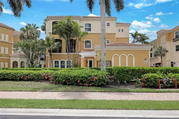 Naples, FL 34114,1474 Borghese LN #201