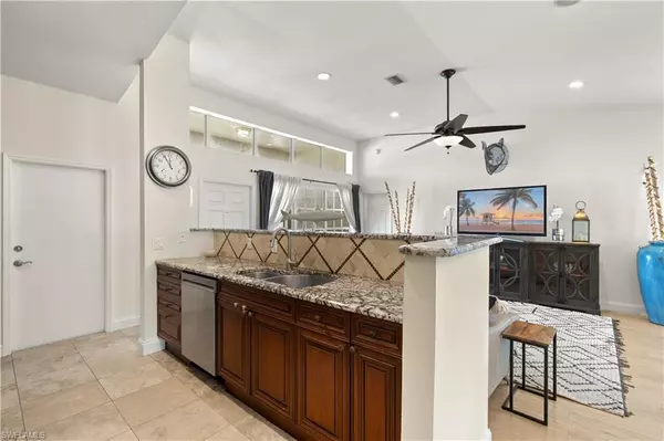 Naples, FL 34109,7242 Mill Pond CIR