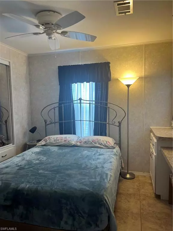 Estero, FL 33928,8691 Covewood DR