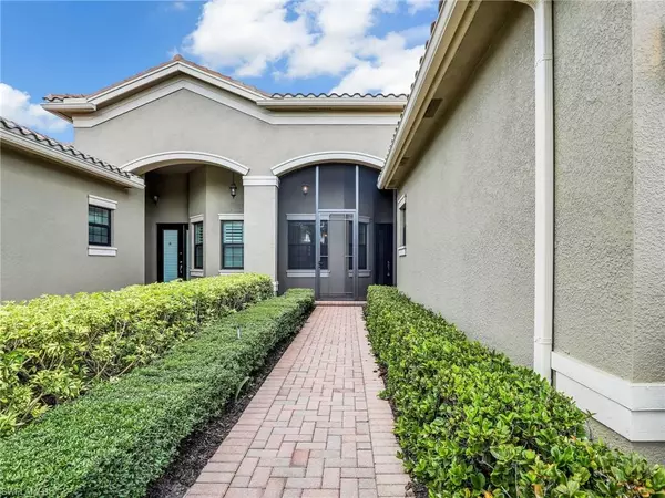 Naples, FL 34109,13396 Coronado DR