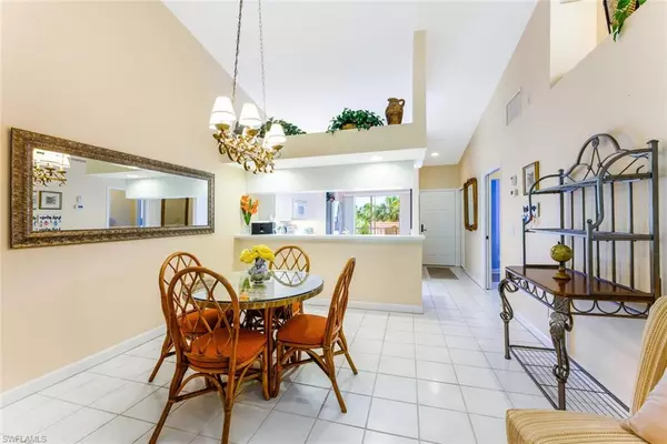 Naples, FL 34112,1650 Windy Pines DR #2702