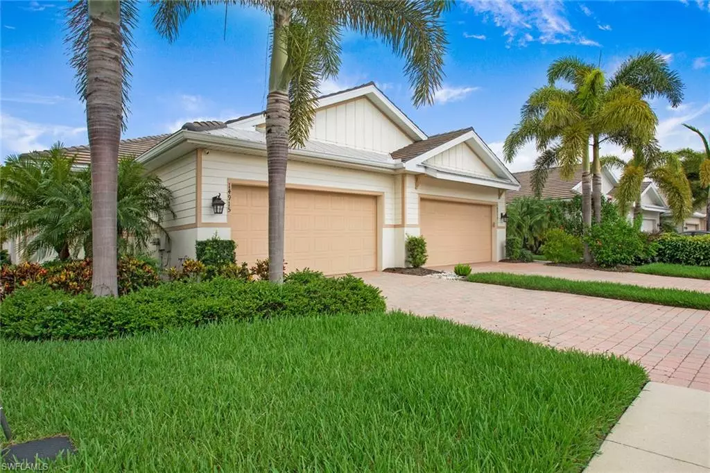 Naples, FL 34114,14915 Edgewater CIR