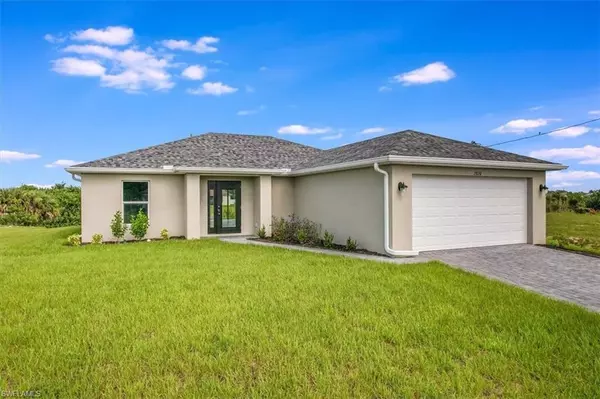 3627 NE 12th CT, Cape Coral, FL 33909