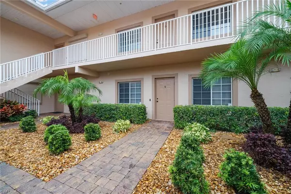 Naples, FL 34113,9128 Michael CIR #9