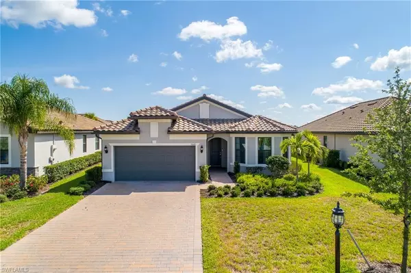 19601 Utopia LN, Estero, FL 33928