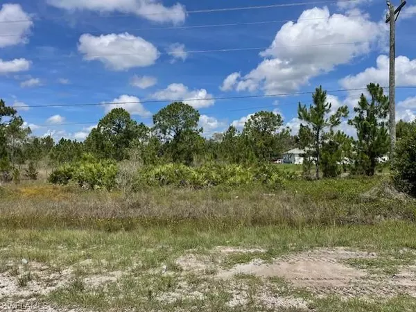 Lehigh Acres, FL 33974,760/762 Eisenhower BLVD