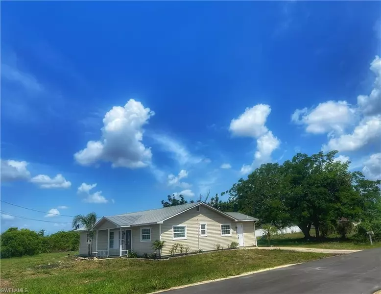 4200 7th ST SW, Lehigh Acres, FL 33976