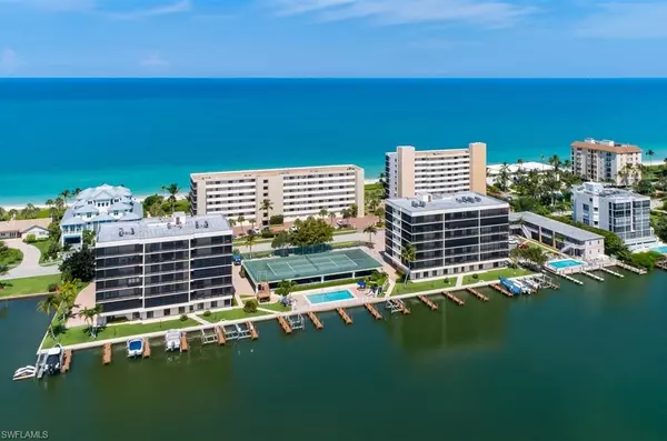 Naples, FL 34108,10420 Gulf Shore DR #112