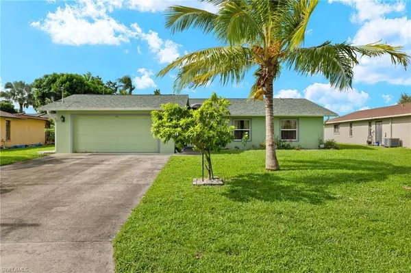 1724 SE 12th ST, Cape Coral, FL 33990