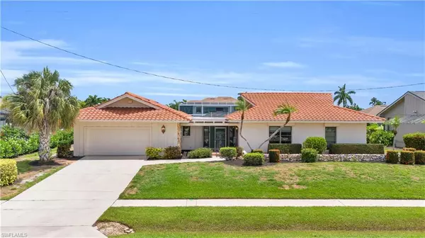 Marco Island, FL 34145,329 Rockhill CT