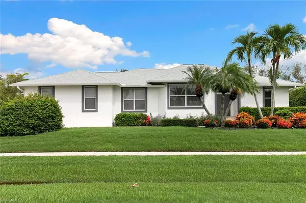 552 Century DR, Marco Island, FL 34145