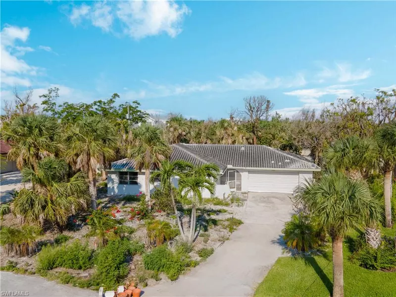 586 Boulder DR, Sanibel, FL 33957