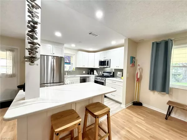 St. Petersburg, FL 33709,5750 80TH Street N., #C108