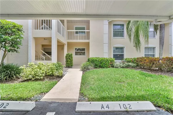 621 Squire CIR #102, Naples, FL 34104