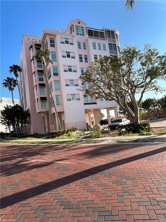 265 Barefoot Beach BLVD #303, Bonita Springs, FL 34134