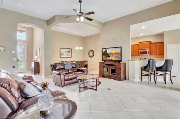 Naples, FL 34104,8298 Valiant DR