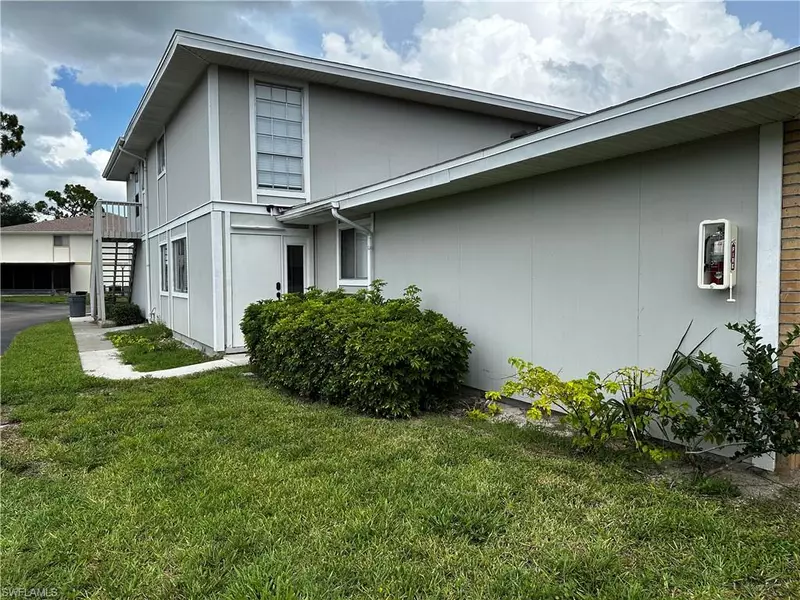 3340 New South Province BLVD #2, Fort Myers, FL 33907