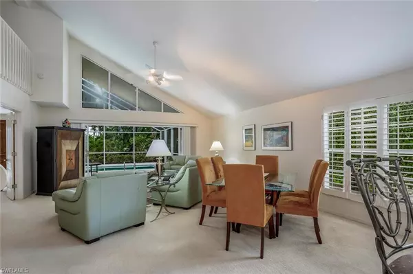 Naples, FL 34110,1541 Weybridge CIR #9