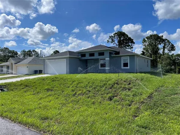 Lehigh Acres, FL 33971,5108 4th ST W