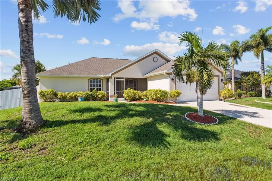 426 NW 7th TER, Cape Coral, FL 33993