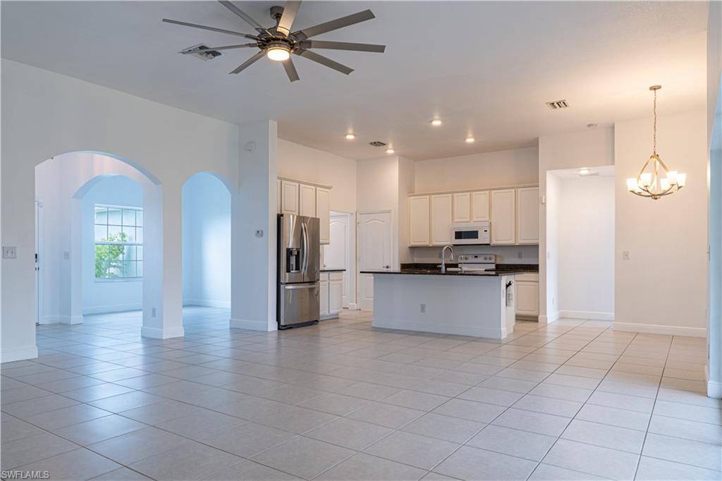 Cape Coral, FL 33993,1617 NW 31st PL
