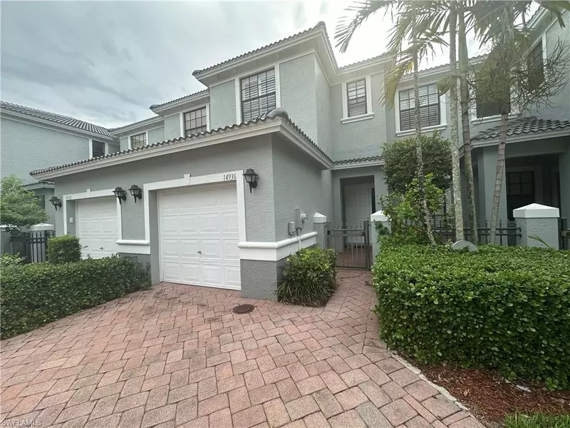 14936 Summit Place CIR #19, Naples, FL 34119