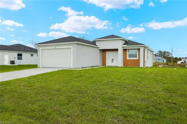 365 Pinehurst AVE, Lehigh Acres, FL 33974