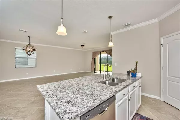 Naples, FL 34120,9460 Foxglove LN