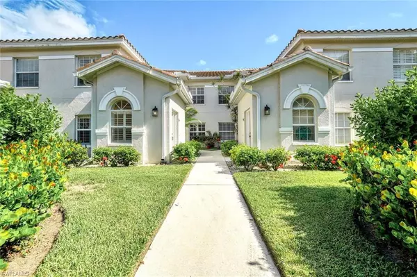 Naples, FL 34109,6914 Satinleaf RD N #202