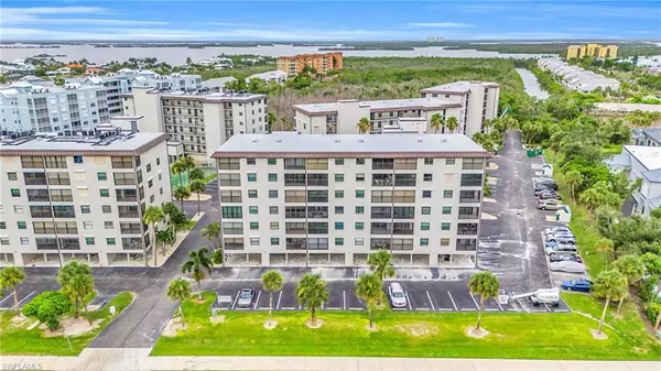 Fort Myers Beach, FL 33931,6895 Estero BLVD #552